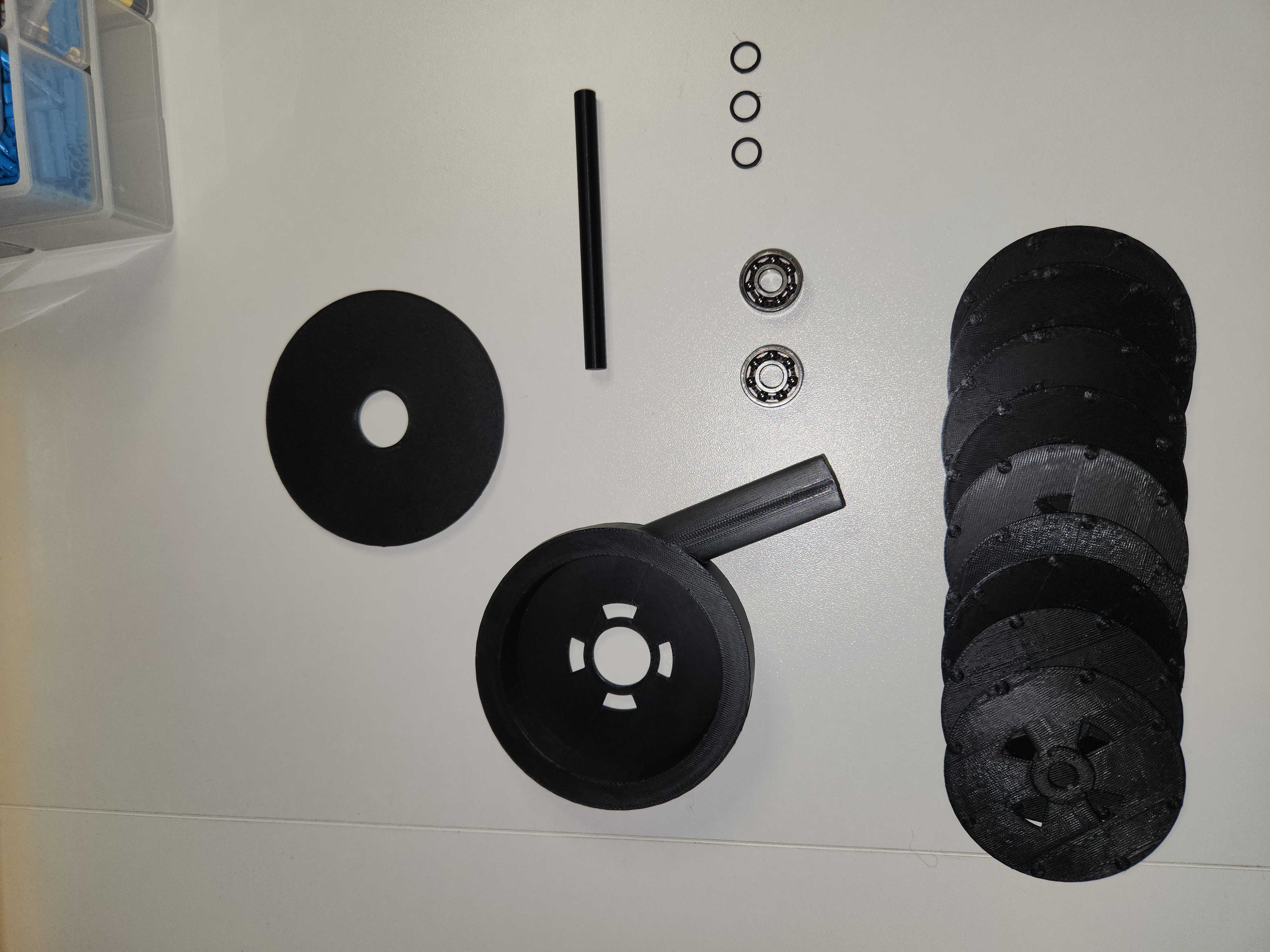 Fanned 7-Disc Tesla Turbine Rotor Stack Knolling Breakdown
