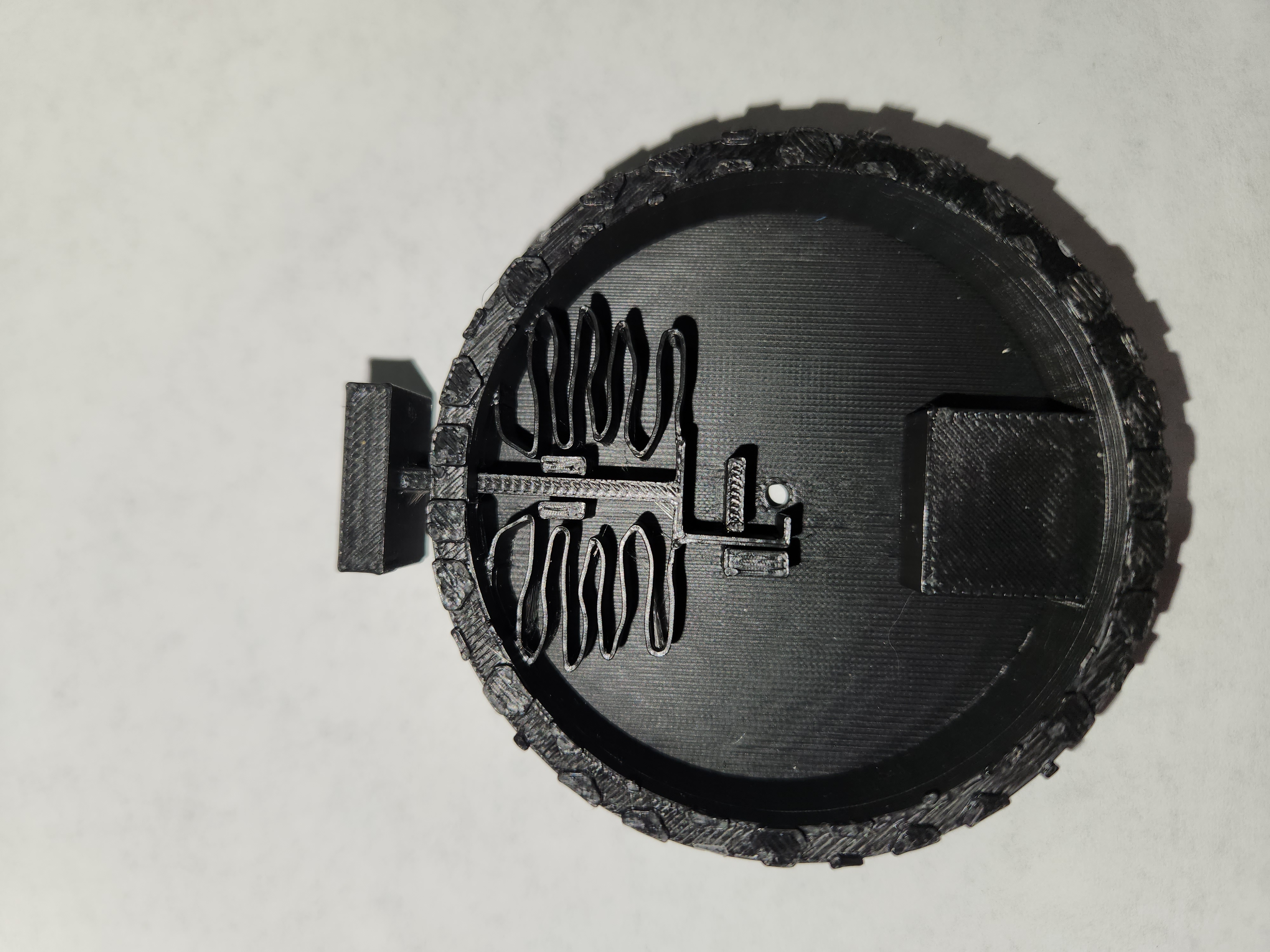 Internal Monolithic Compliant Serpentine Spring Architecture